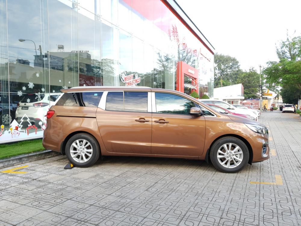 Kia Sedona Platinum D 2019 - Bán Kia Sedona FL 2019 khuyến mãi ngập xe giá cả cạnh tranh tốt nhất miền Nam - LH TNBH Huấn: 0972268021