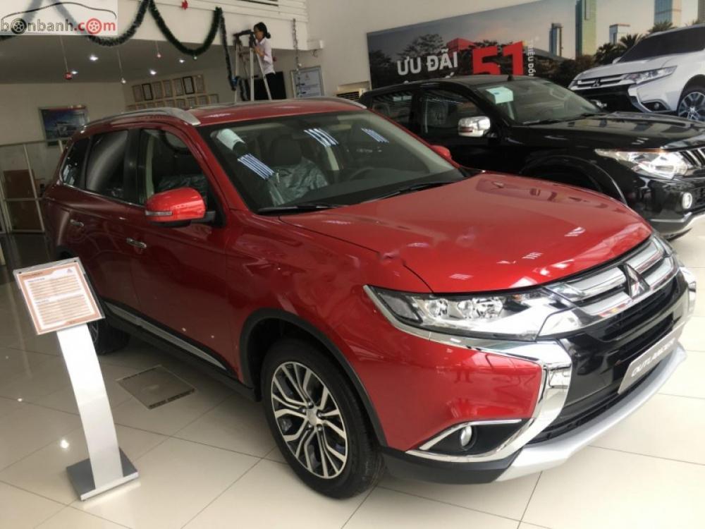 Mitsubishi Outlander 2.4 2019 - Bán xe Mitsubishi Outlander 2.4 sản xuất năm 2019, màu đỏ