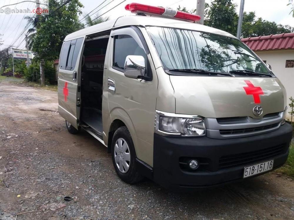 Toyota Hiace 2009 - Cần bán gấp Toyota Hiace sản xuất 2009