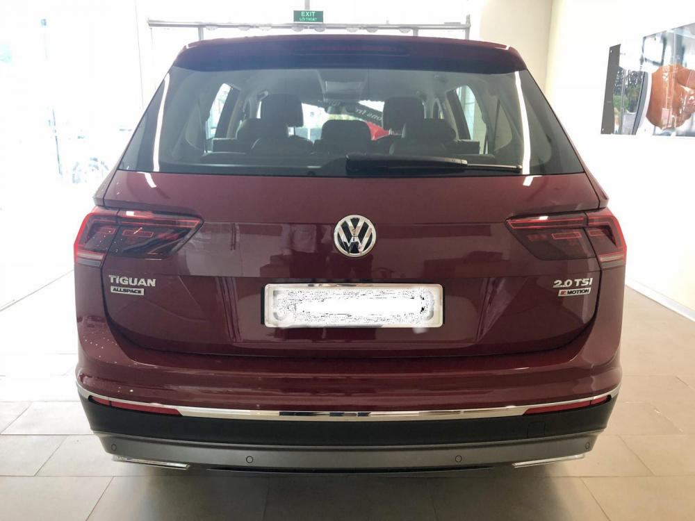 Volkswagen Tiguan   Allspace 2019 - Bán xe Volkswagen Tiguan Allspace SUV 7 chỗ nhập khẩu chính hãng, đủ màu xe giao ngay, LH: 0933 365 188