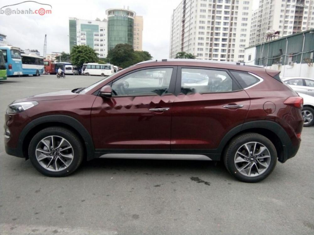 Hyundai Tucson 2018 - Cần bán xe Hyundai Tucson sản xuất năm 2018, màu đỏ