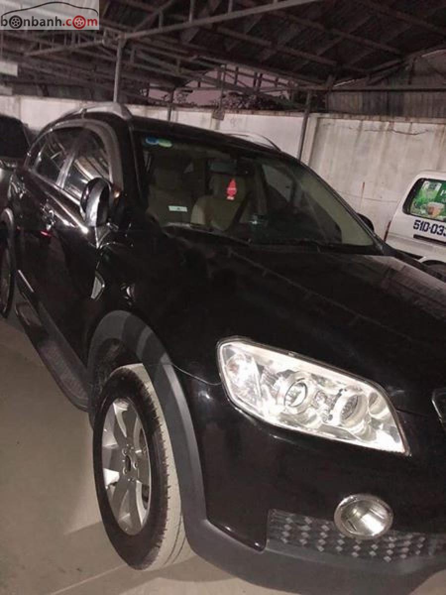 Chevrolet Captiva 2007 - Cần bán xe Chevrolet Captiva đời 2007, màu đen, 295 triệu