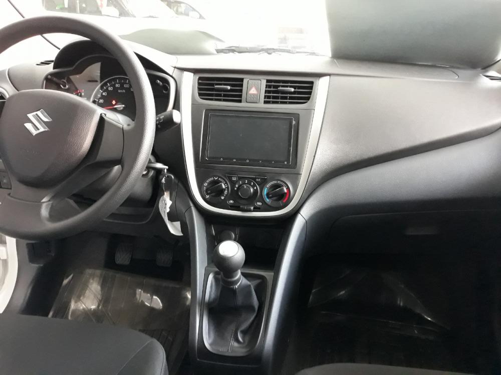 Suzuki Celerio MT 2019 - Cần bán xe Suzuki Celerio MT màu bạc, xe phù hợp kinh doanh dịch vụ