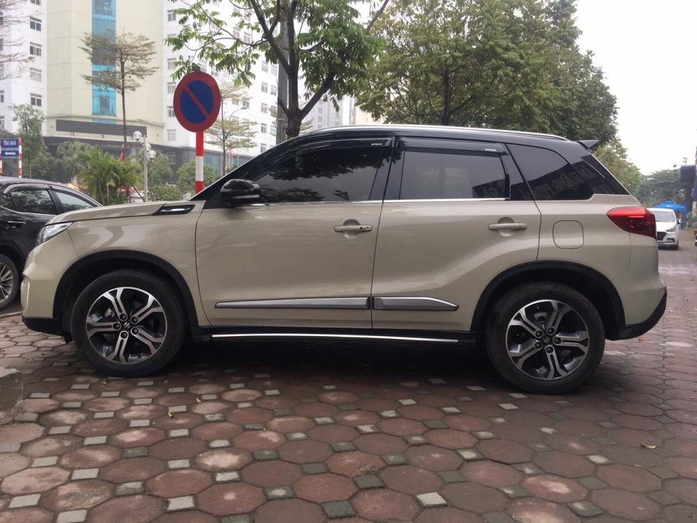 Suzuki Vitara  1.6L AT 2016 - Bán xe Suzuki Vitara năm 2016, màu kem (be), nhập khẩu nguyên chiếc