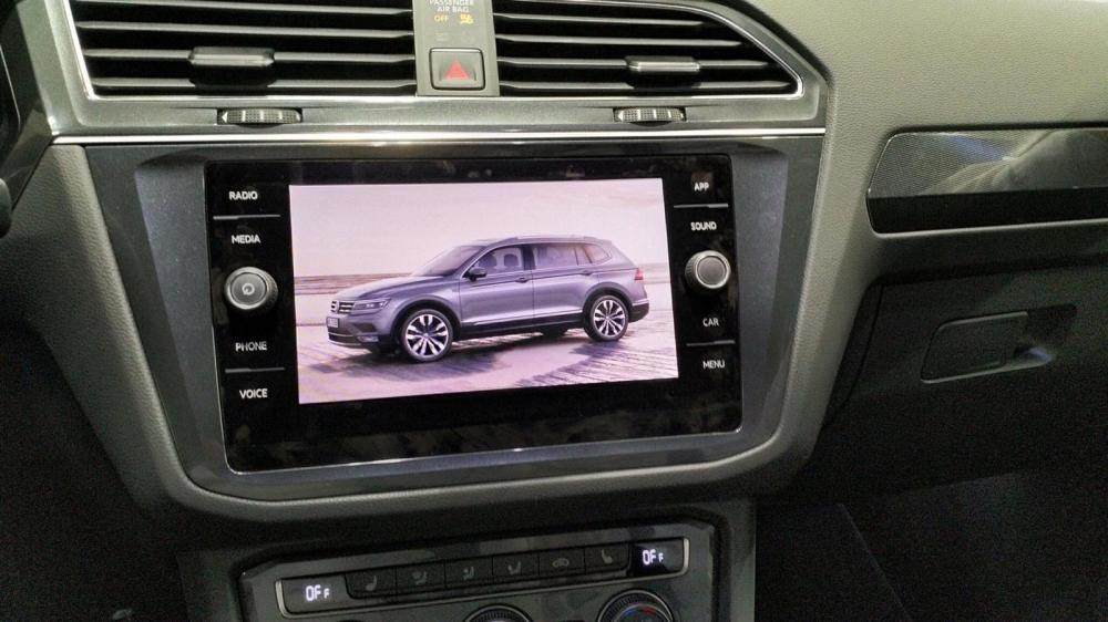 Volkswagen Tiguan   Allspace   2019 - Bán xe Volkswagen Tiguan Allspace SUV 7 chỗ nhập khẩu chính hãng, đủ màu xe giao ngay, LH 0933 365 188