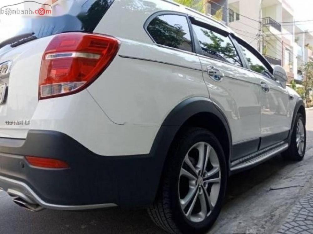 Chevrolet Captiva 2016 - Cần bán gấp Chevrolet Captiva đời 2016, màu trắng chính chủ, 680 triệu