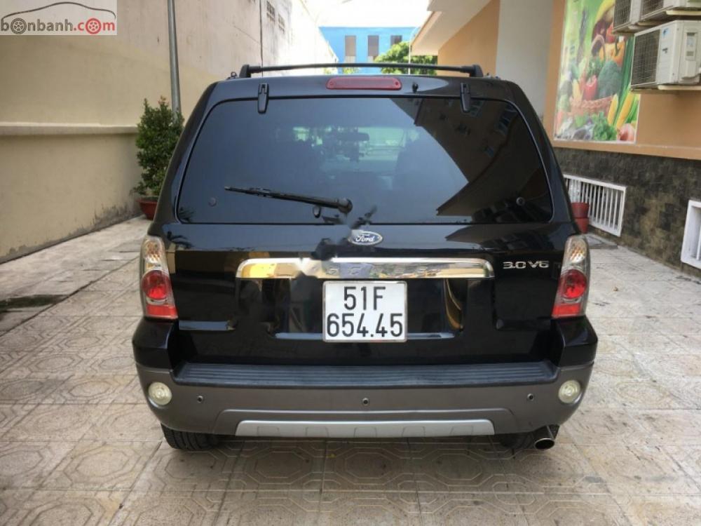 Ford Escape 2005 - Bán ô tô Ford Escape sản xuất 2005, màu đen, giá chỉ 235 triệu