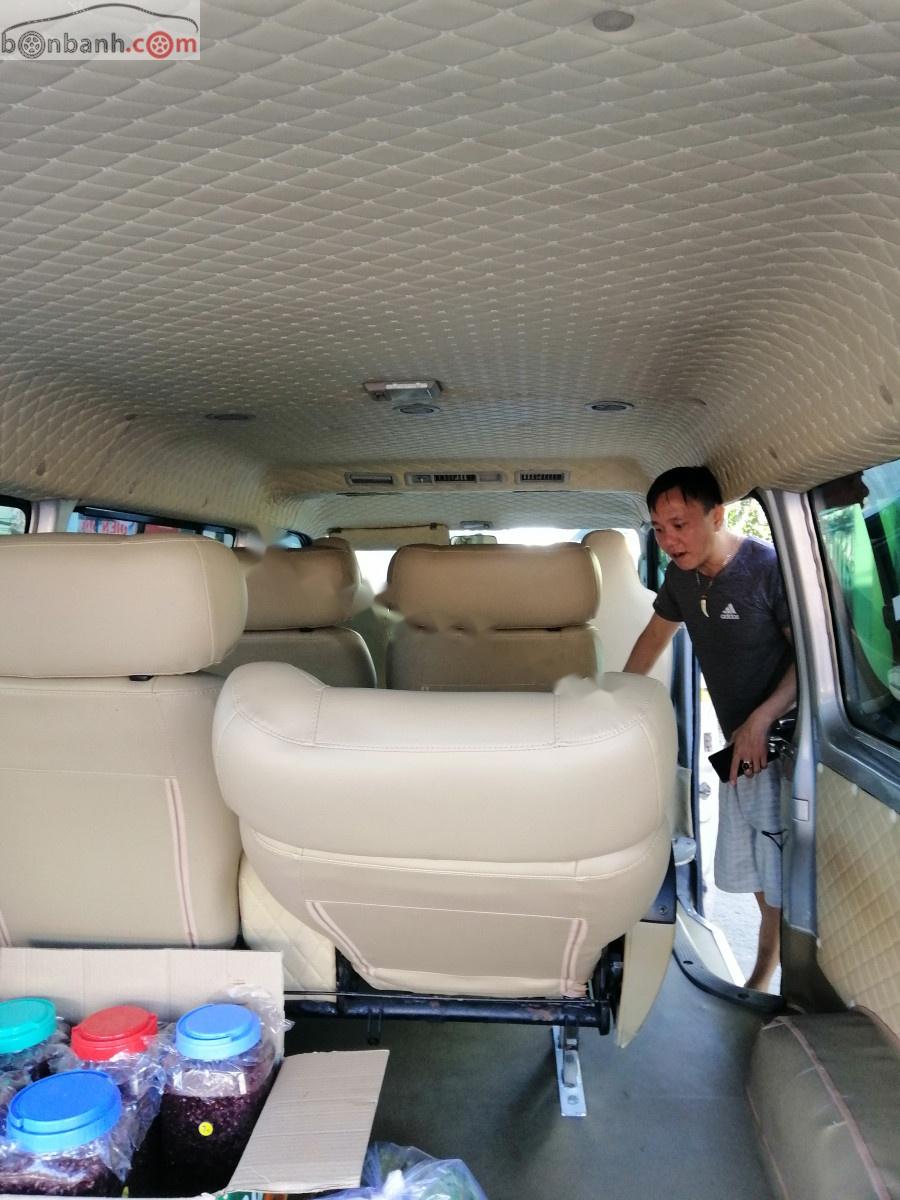 Toyota Hiace 2011 - Cần bán Toyota Hiace sản xuất 2011, nhập khẩu nguyên chiếc