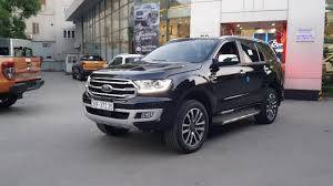 Ford Everest Titanium 4x4 2018 - Bán ô tô Ford Everest Titanium 4x4 đời 2018, màu đen, nhập khẩu