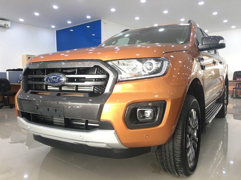 Ford Ranger Wildtrak Bi Turbo 4x4 2018 - Bán xe Ford Ranger Wildtrak Bi Turbo 4x4, màu cam, nhập khẩu, giao ngay