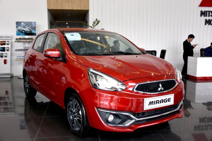 Mitsubishi Mirage 2019 - Bán xe Mirage CVT nhập khẩu, màu đỏ, hỗ trợ trả góp 80%