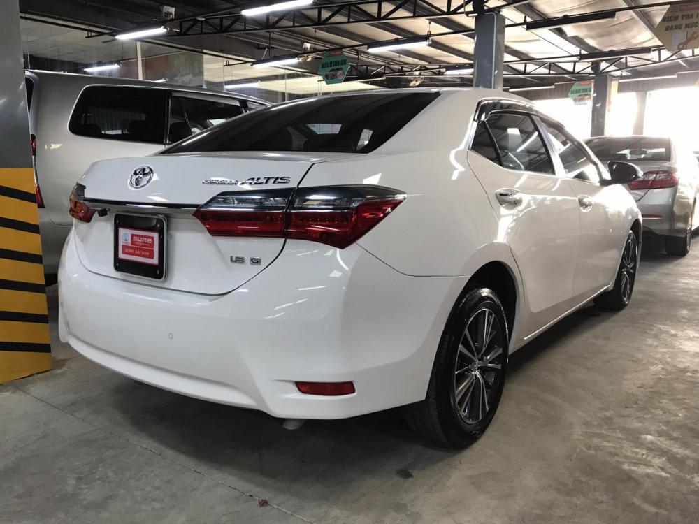 Toyota Corolla altis 1.8G CVT 2018 - Bán Altis 1.8G CVT màu trắng, xe siêu đẹp, bảo hành chính hãng, LH 0907969685