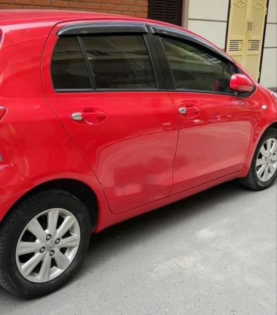 Toyota Yaris   2010 - Cần bán gấp Toyota Yaris 2010, màu đỏ, xe sử dụng ít, không va chạm, không ngập nước