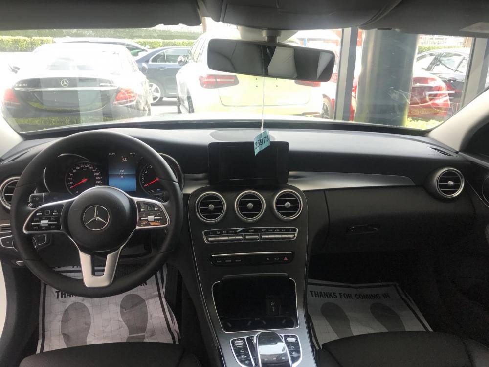 Mercedes-Benz C class C200 2019 - Bán ô tô Mercedes C200 sx 2019 - Giá ưu đãi trong tháng