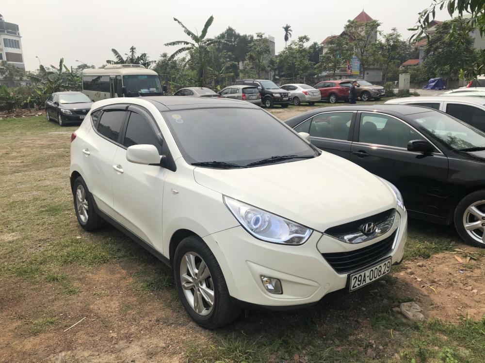 Hyundai Tucson 2010 - Xe Hyundai Tucson đời 2010, màu trắng, nhập khẩu nguyên chiếc