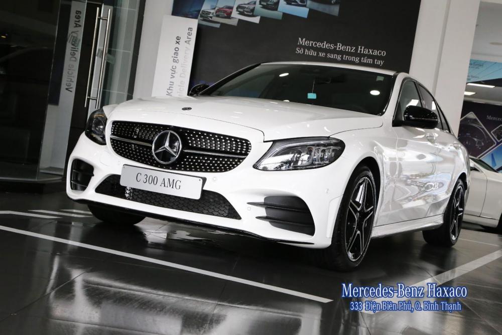 Mercedes-Benz C class C300 AMG 2019 - Bán xe Mercedes C300 AMG 2019 với ưu đãi đặc biệt trong tháng