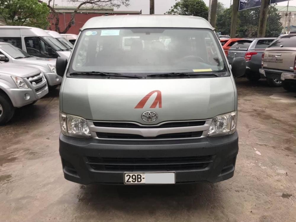 Toyota Hiace 2011 - Bán toyota Hiace đời 2011 máy dầu 16 chỗ, xe 1 chủ công ty từ đầu, máy nguyên