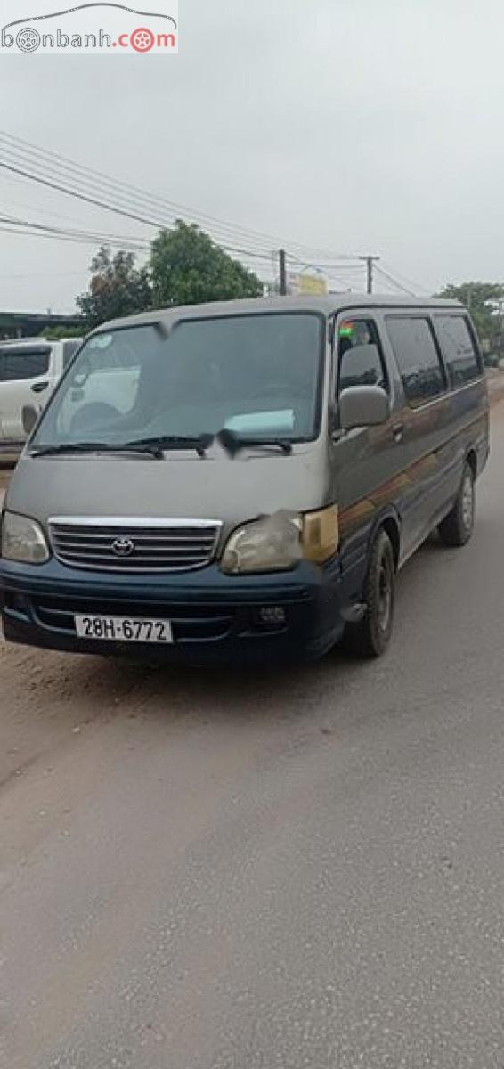 Toyota Hiace 2.0 1999 - Bán Toyota Hiace 2.0 sản xuất 1999, màu xám, ngoại thất đẹp