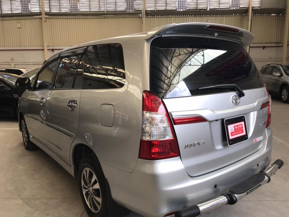 Toyota Innova 2015 - Bán xe Innova E sx 2015 màu bạc, chạy 71.000 km