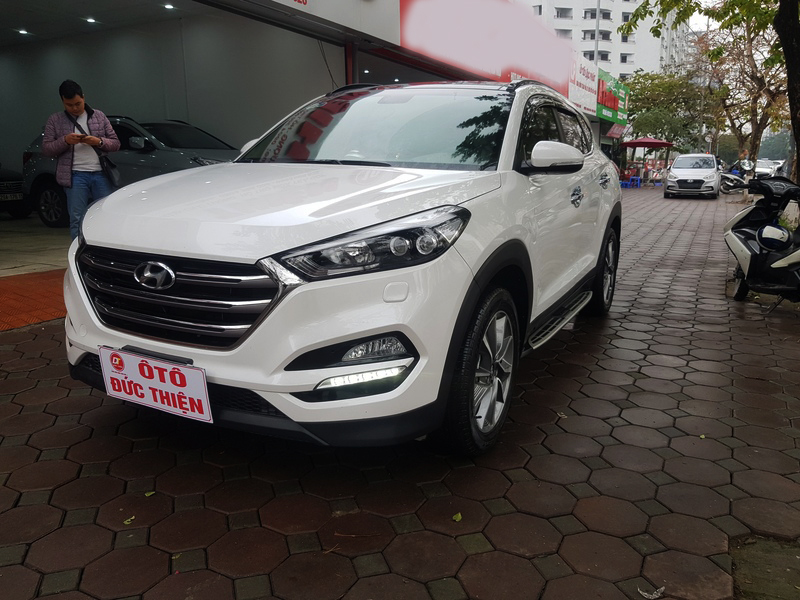 Hyundai Tucson 2.0 2018 - Bán ô tô Hyundai Tucson 2.0 bản đặc biệt 2018