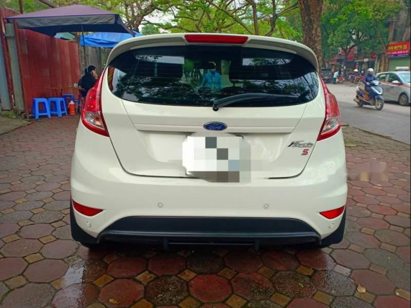 Ford Fiesta   1.5AT   2018 - Xe Ford Fiesta 1.5AT sản xuất 2018, màu trắng như mới