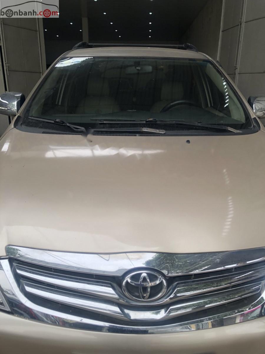 Toyota Innova G 2010 - Cần bán gấp Toyota Innova G năm 2010 xe gia đình, 340tr