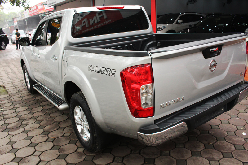 Nissan Navara 2.5EL 2017 - Cần bán xe Nissan Navara 2.5EL sản xuất 2017 - ☎ 091 225 2526