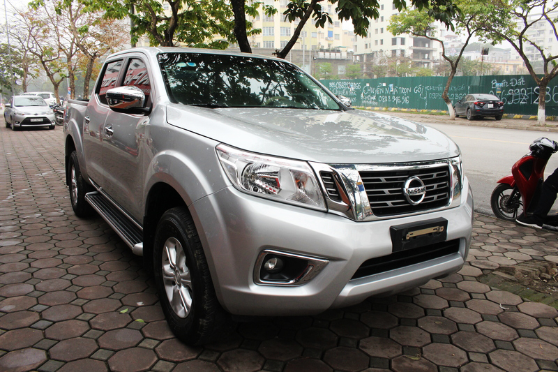 Nissan Navara 2.5EL 2017 - Cần bán xe Nissan Navara 2.5EL sản xuất 2017 - ☎ 091 225 2526