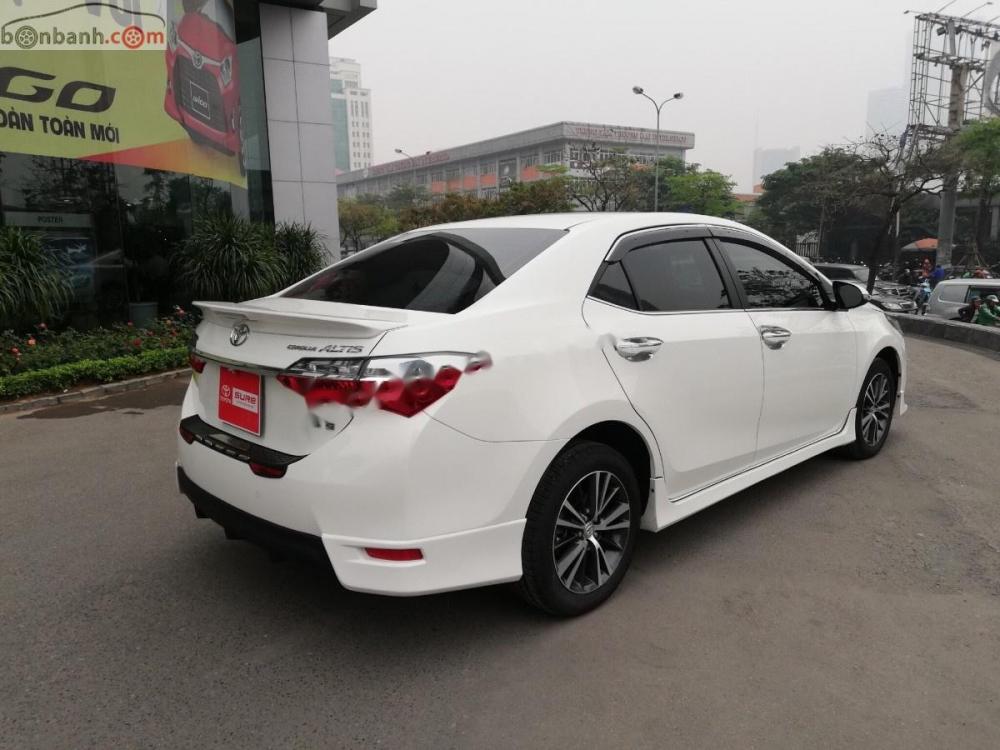 Toyota Corolla altis 2018 - Cần bán xe Toyota Corolla altis đời 2018, màu trắng, 770 triệu