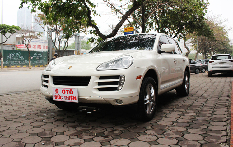 Porsche Cayenne 2009 - Cần bán xe Porsche Cayenne đời 2009, màu trắng, nhập khẩu nguyên chiếc