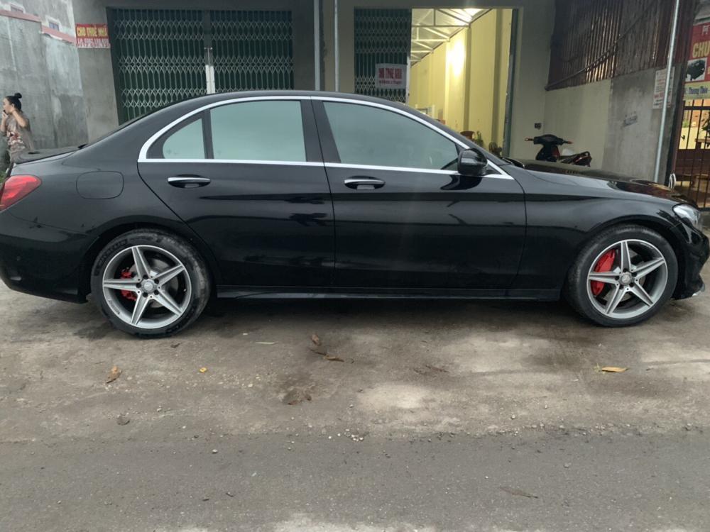 Mercedes-Benz C class C300 AMG 2015 - Bán xe Mercedes C300 AMG 2015 màu đen, xe cực đẹp, giá tốt