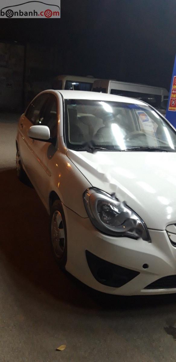 Hyundai Verna 1.4 MT 2010 - Cần bán gấp Hyundai Verna 1.4 MT đời 2010, màu trắng, xe nhập 