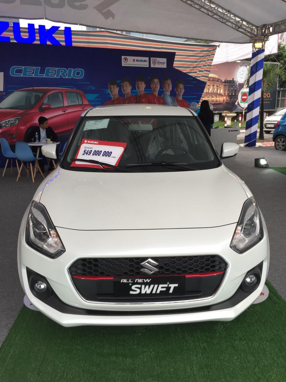 Suzuki Swift GLX 2018 - Bán xe Suzuki Swift giá tốt