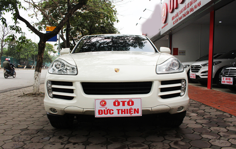 Porsche Cayenne 2009 - Cần bán xe Porsche Cayenne đời 2009, màu trắng, nhập khẩu nguyên chiếc