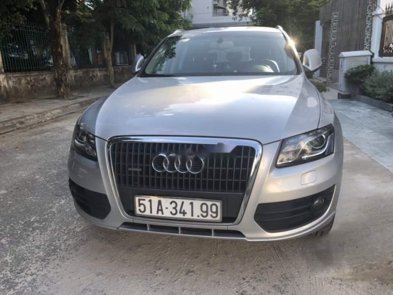 Audi Q5 2012 - Cần bán gấp Audi Q5 sản xuất 2012, màu bạc, nhập khẩu nguyên chiếc