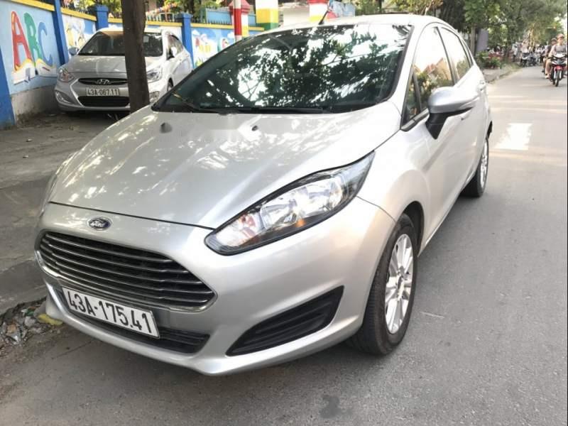 Ford Fiesta 2014 - Cần bán lại xe Ford Fiesta năm 2014, giá 345tr