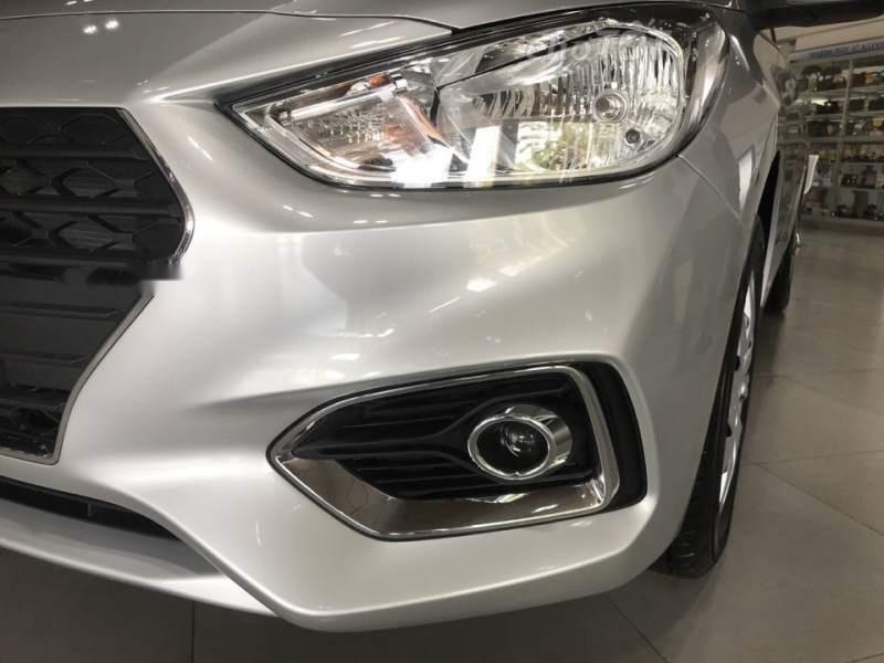 Hyundai Accent   2019 - Cần bán Hyundai Accent đời 2019, màu bạc, giá tốt 