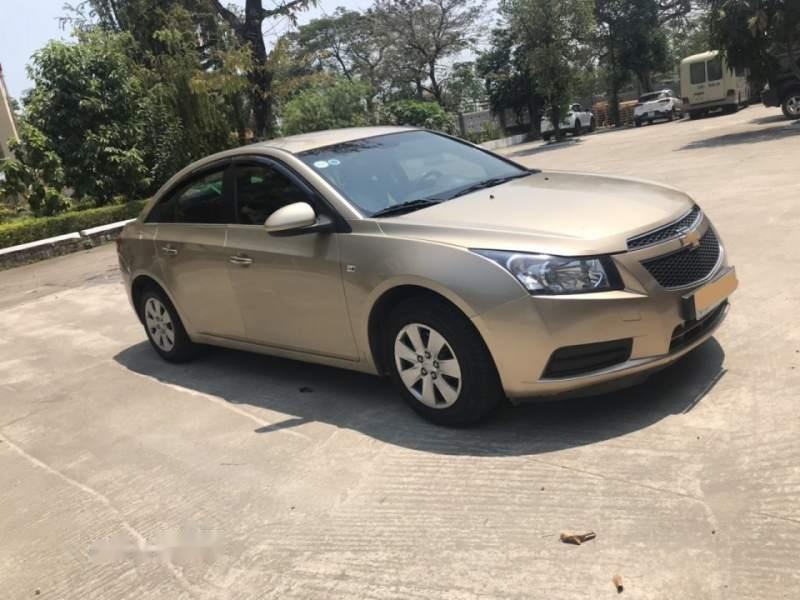 Chevrolet Cruze  LS  2011 - Bán Chevrolet Cruze LS 2011, màu vàng chính chủ