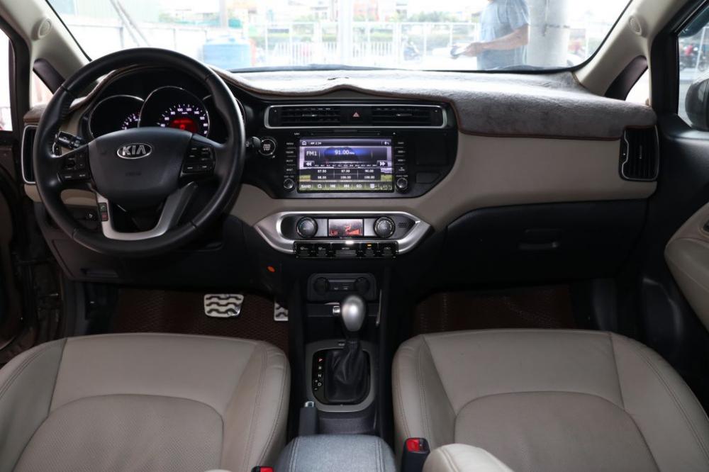 Kia Rio 1.4AT 2015 - Bán ô tô Kia Rio Hatckback 1.4AT sản xuất năm 2015, màu nâu, xe nhập