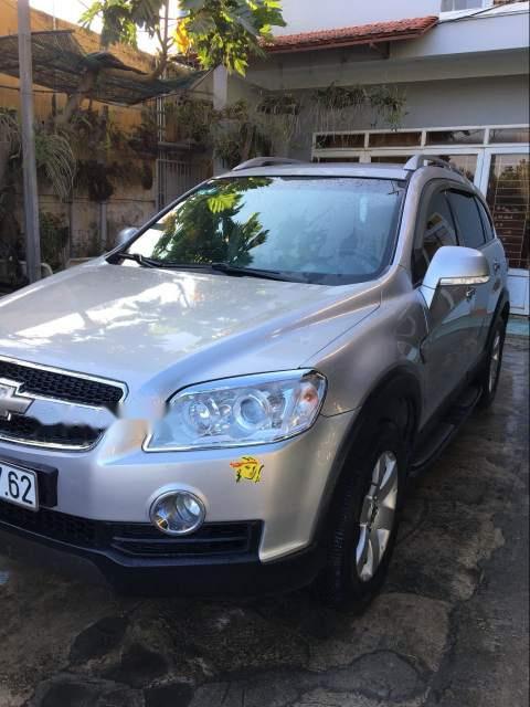 Chevrolet Captiva   2009 - Bán Chevrolet Captiva 2009, màu bạc, nhập khẩu  