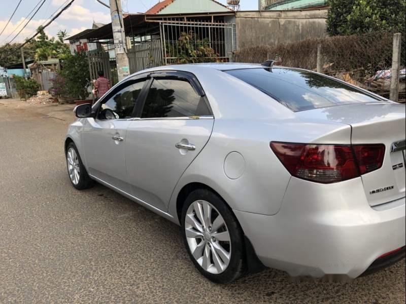 Kia Cerato 2009 - Cần bán gấp Kia Cerato sản xuất 2009, màu bạc, nhập khẩu