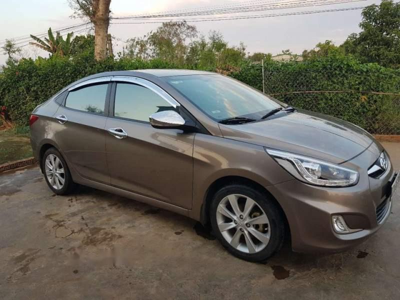 Hyundai Accent 2013 - Cần bán lại xe Hyundai Accent năm sản xuất 2013, màu nâu, nhập khẩu chính chủ, giá tốt