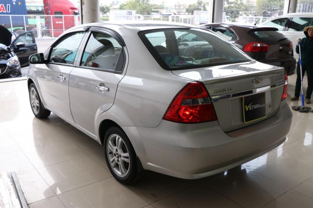 Chevrolet Aveo LT 1.4MT 2016 - Bán xe Chevrolet Aveo LT 1.4MT 2016, màu bạc, giá 296tr