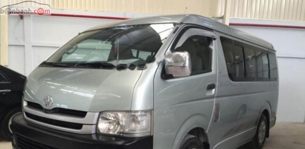 Toyota Hiace 2.5 2009 - Cần bán lại xe Toyota Hiace 2.5 đời 2009, xe chạy du lịch, Bs 9 nút