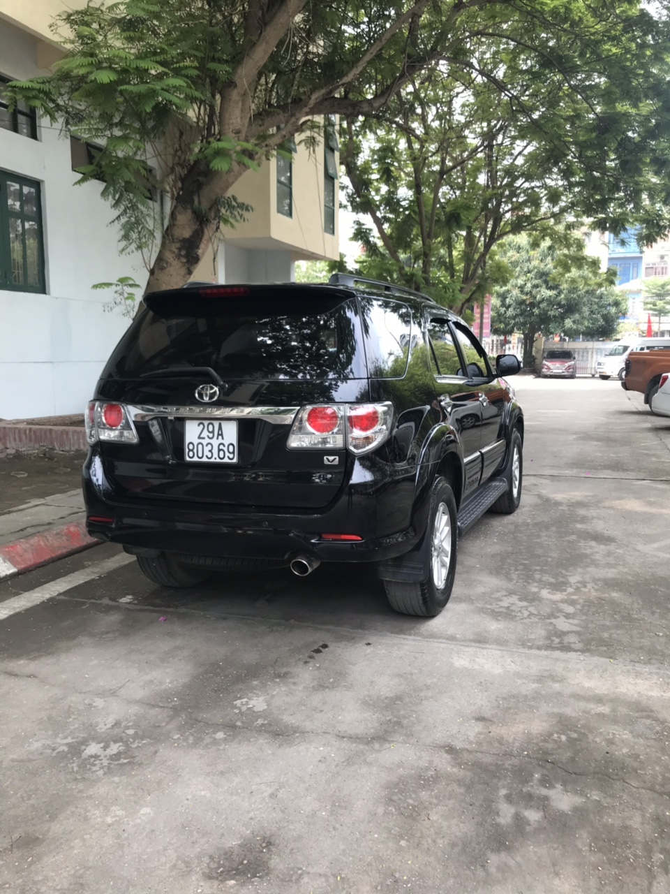 Toyota Fortuner 2.7V 4x4 AT 2014 - Bán xe Toyota Fortuner V 4x4 AT 2014 còn mới đăng ký, chính chủ