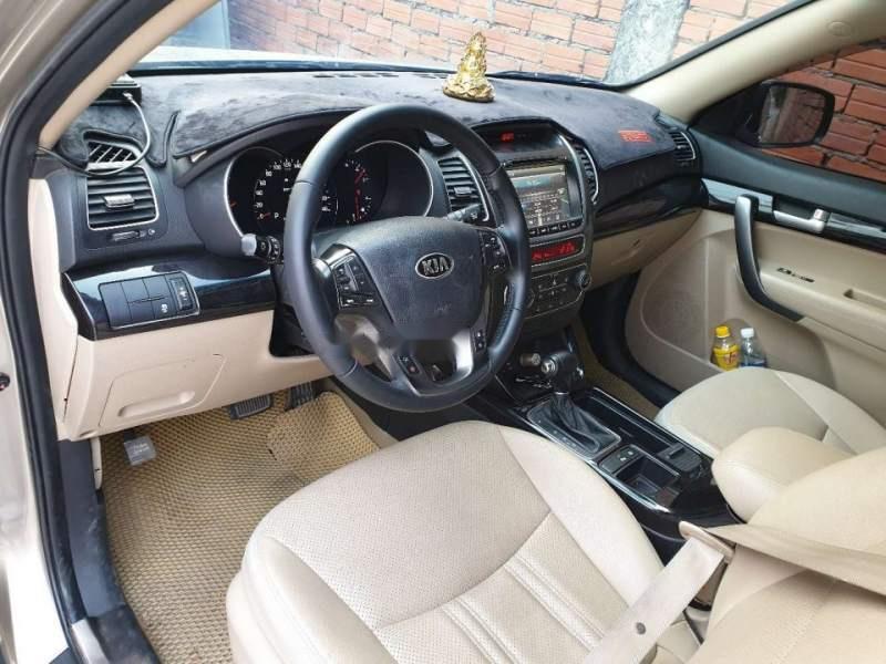 Kia Sorento   2016 - Cần bán gấp Kia Sorento năm 2016, màu bạc, giá 789tr