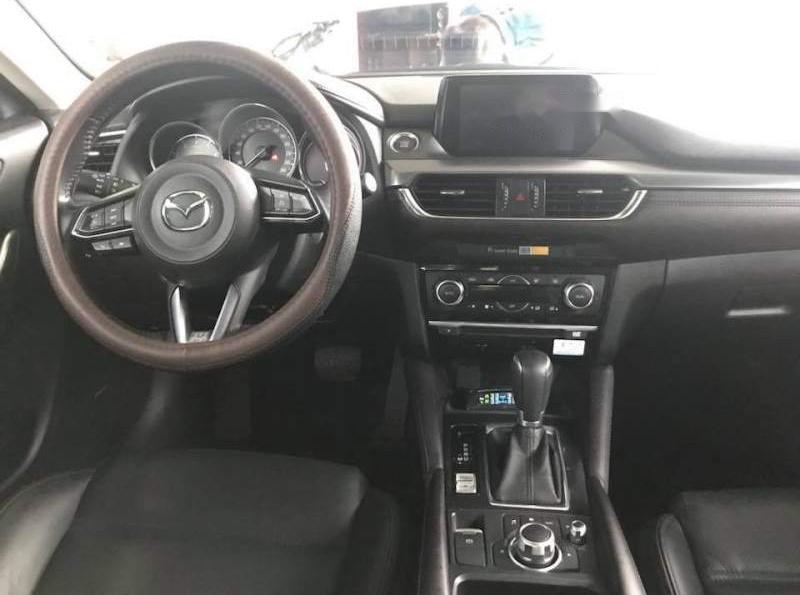 Mazda 6  2.0 Premium 2018 - Bán Mazda 6 2.0 Premium 2018, màu trắng, nhập khẩu  