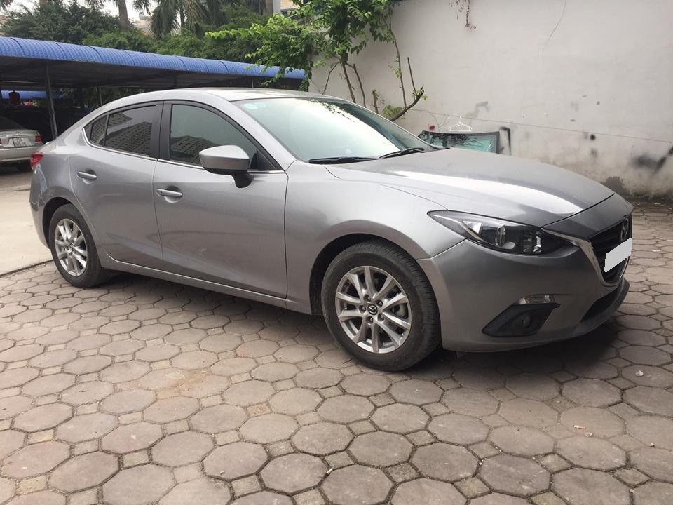 Mazda 3 1.5AT 2017 - Bán em Mazda 3 đời 2017, số tự động, màu bạc, TPHCM