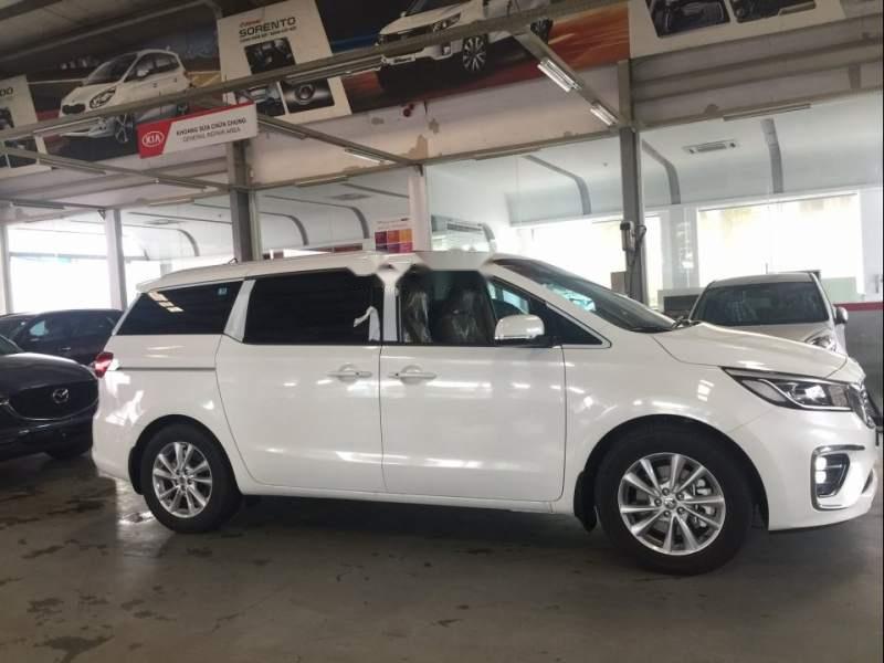 Kia Sedona   Platinum D  2019 - Bán xe Kia Sedona Platinum D sản xuất năm 2019, màu trắng