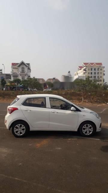 Hyundai Grand i10 2014 - Bán xe Hyundai Grand i10 đời 2014, màu trắng, nhập khẩu còn mới